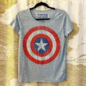 NWT Marvel Captain America Women's Graphic Tee T-Shirt Size M